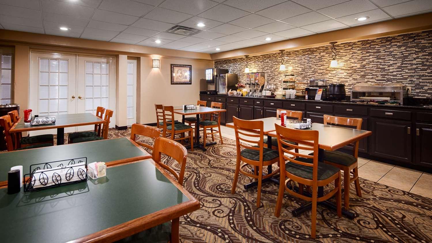 Rodeway Inn Barboursville Esterno foto