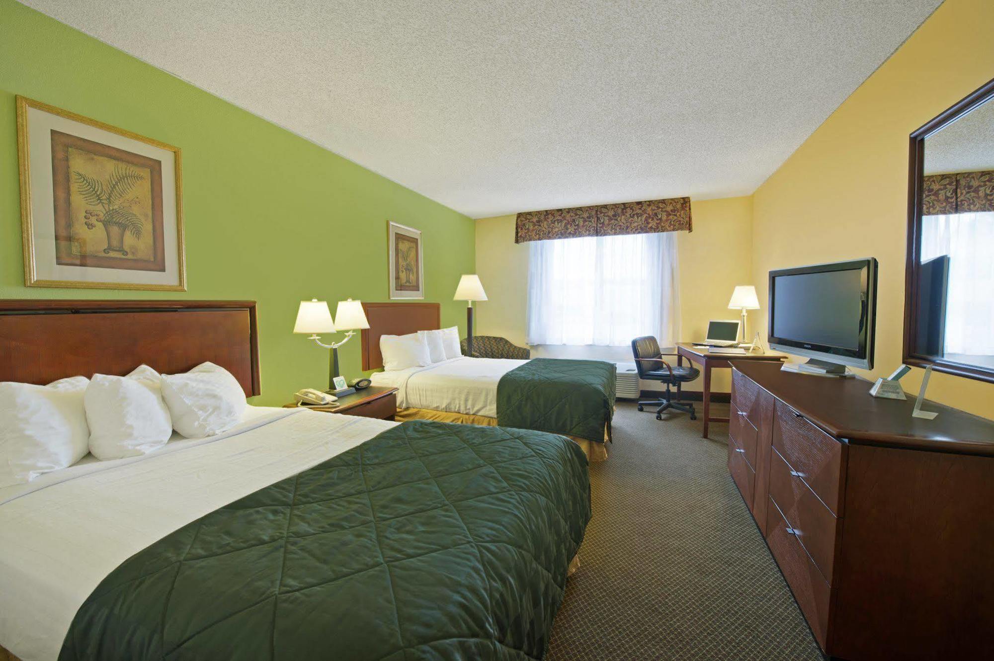 Rodeway Inn Barboursville Esterno foto