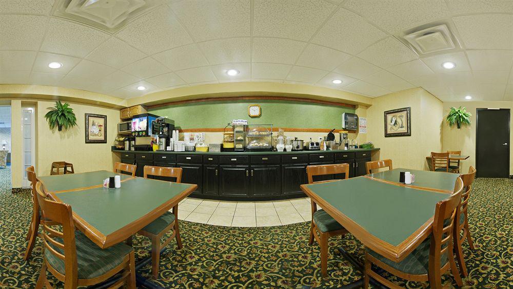 Rodeway Inn Barboursville Esterno foto